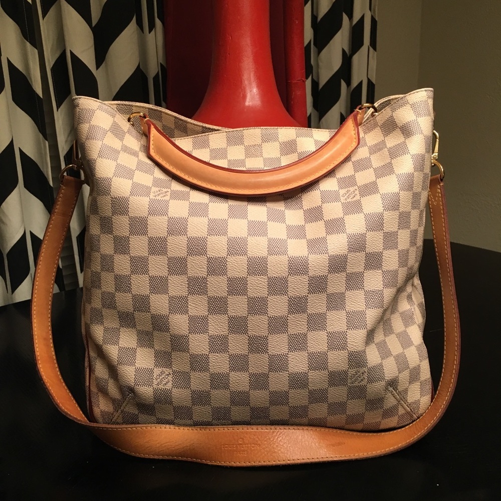 ❤SOLD❤ Louis Vuitton Azur Soffi - Picture 1 of 8